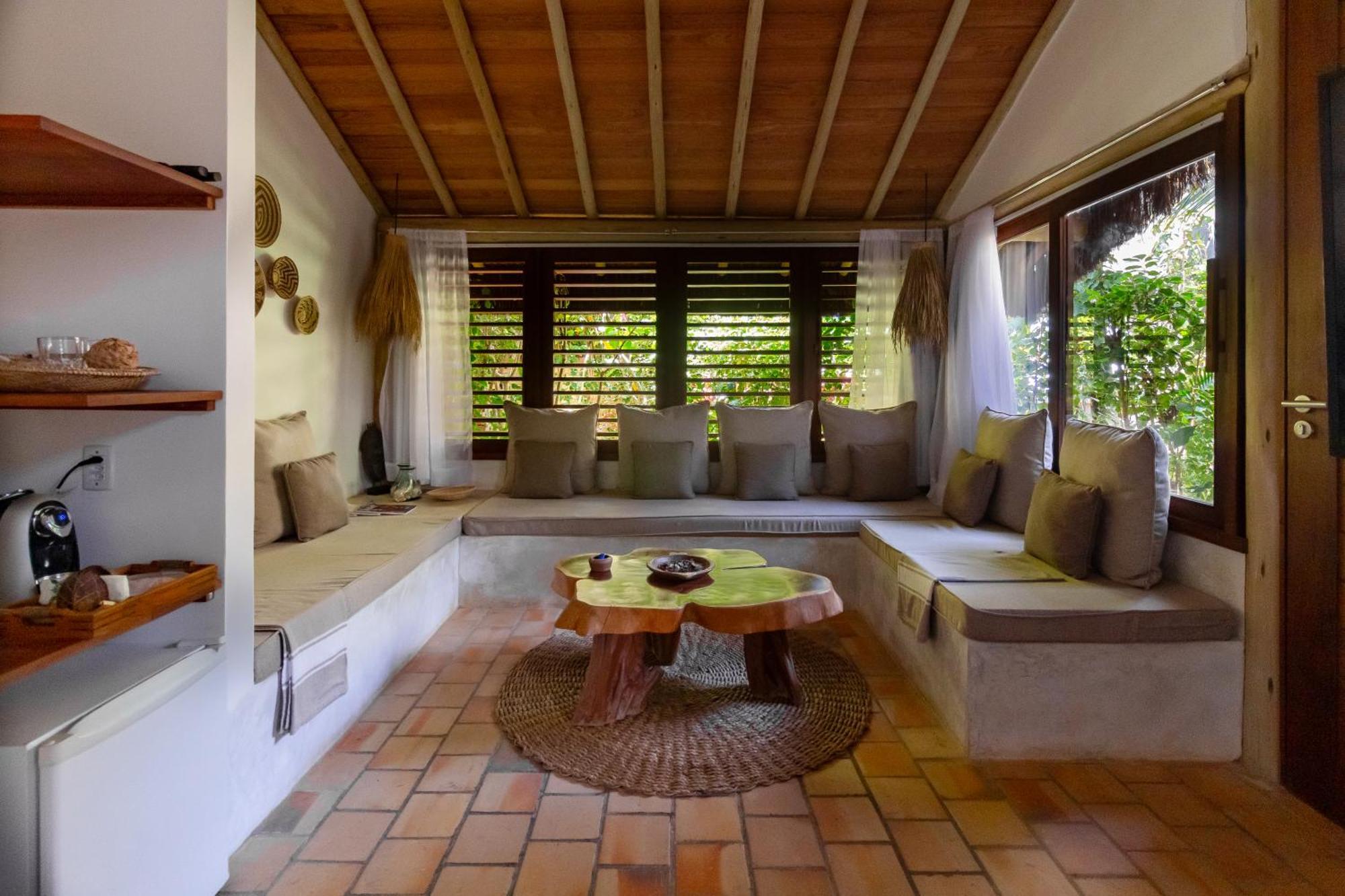 Kilombo & Hotel 5*